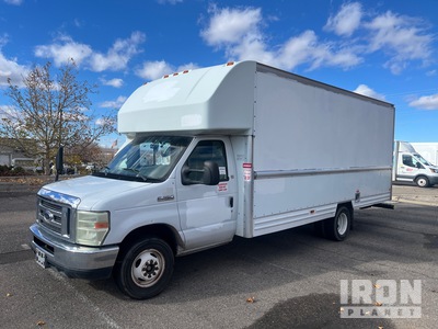 2008 Ford E-350 Cutaway فان نقل