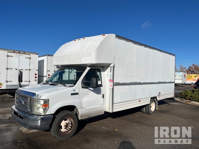 2008 Ford E-350 Cutaway فان نقل