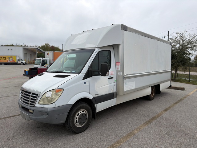 2009 Freightliner Sprinter Cargo Van