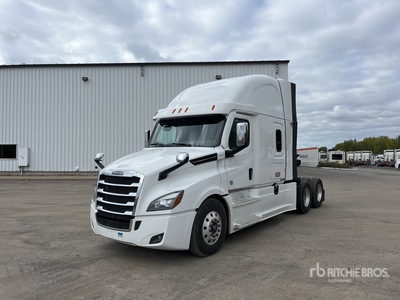 2022 Freightliner Cascadia 126 6x4 T/A Sleeper Truck Tractor