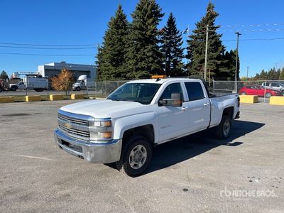 2018 Chevrolet Silverado 2500 4x4 Crew Cab Pickup