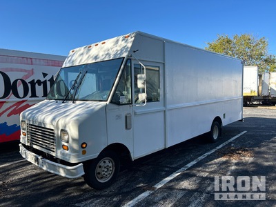 2006 Ford UtiliMaster 4x2 Step Van