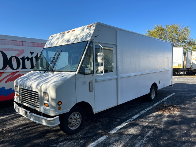 2006 Ford UtiliMaster 4x2 Step Van