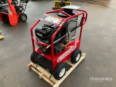 Easy-Kleen Magnum Gold Pressure Washer (Unused)