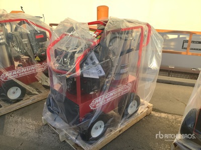 Easy-Kleen Magnum Gold Pressure Washer (Unused)