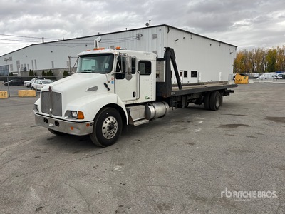 2008 Kenworth T300 4x2 Extended Cab Rollback Truck