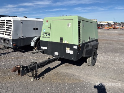 2011 Sullair 375H 225 cfm Mobile Air Compressor