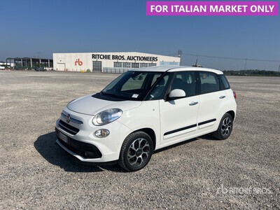 2019 Fiat 500L Automobile
