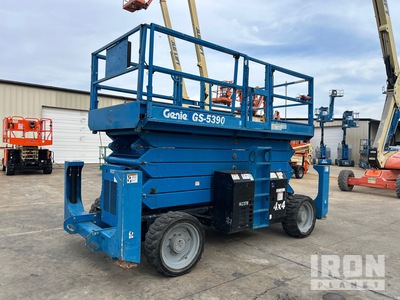 2016 GENIE GS-5390 Dual Fuel 4x4 Schaarlift