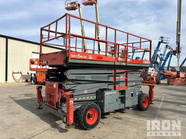 ELEVADOR TIJERA 2015 SKYJACK SJ9250