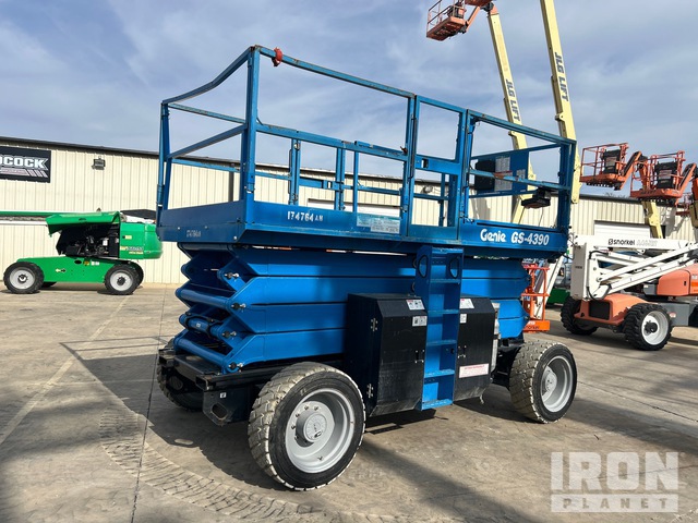 ELEVADOR TIJERA 2016 GENIE GS4390