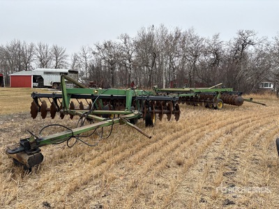 John Deere T0360 Breaking Disc
