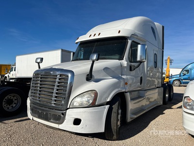 2016 Freightliner Cascadia 125 6x4 T/A Sleeper Truck Tractor