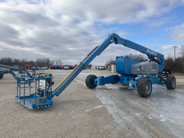 2015 Genie ZX-135/70 4WD Diesel Articulating Boom Lift