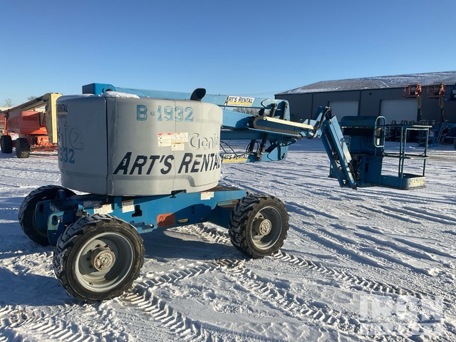 ELEVADOR ARTICULADO 2014 GENIE 4WD Z4525J