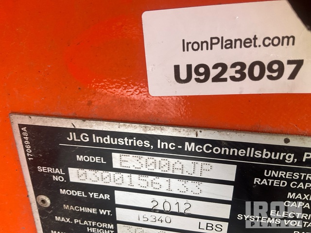 ELEVADOR ARTICULADO 2012 JLG E300AJP