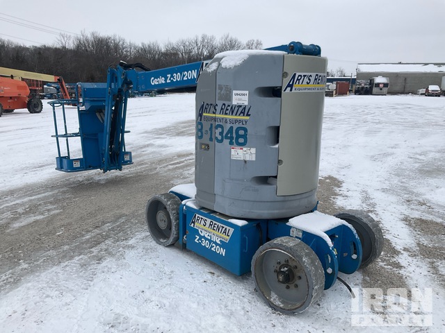 ELEVADOR ARTICULADO 2013 GENIE Z3020N