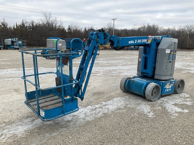 2013 Genie Z-30/20N RJ 2WD Electric Articulating Boom Lift