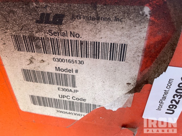 ELEVADOR ARTICULADO 2012 JLG E300AJP