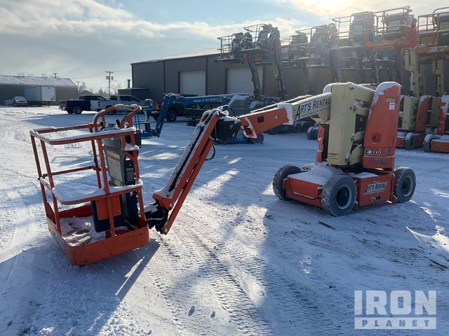 ELEVADOR ARTICULADO 2012 JLG E300AJP