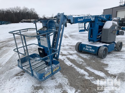 2013 GENIE Z-34/22N 2WD Electric Articulating Boom Lift