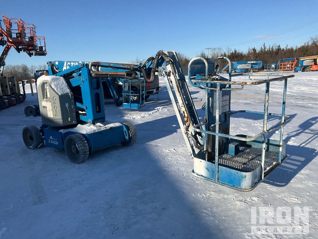 ELEVADOR ARTICULADO 2013 GENIE Z3422N