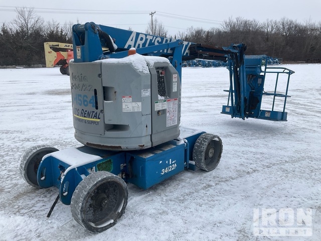 ELEVADOR ARTICULADO 2013 GENIE Z3422N