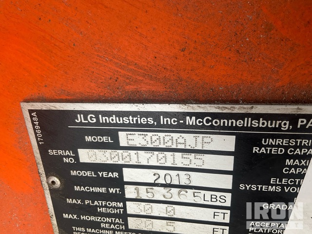 ELEVADOR ARTICULADO 2013 JLG E300AJP