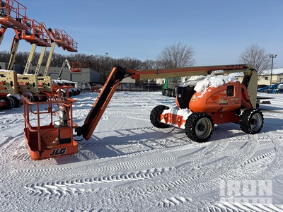 2012 JLG 600AJ 4WD Diesel Articulating Boom Lift