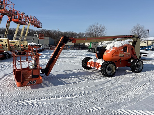 2012 JLG 600AJ 4WD Diesel Articulating Boom Lift