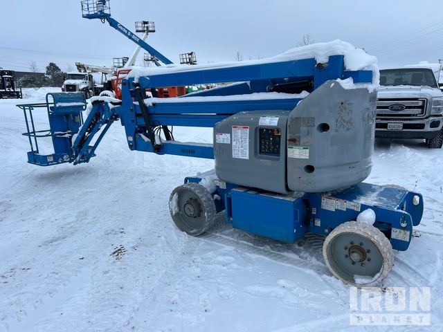 ELEVADOR ARTICULADO 2013 GENIE Z4023NRJ