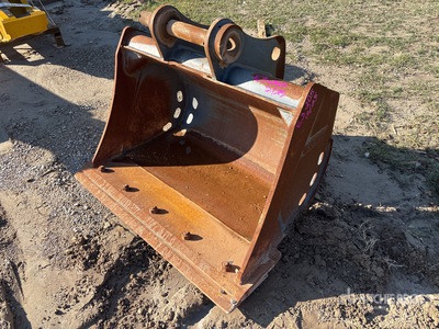 2023 Volvo 49 in Cleanup Excavator Bucket - Fits Volvo EC250ELR