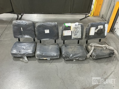(4) Grove U.S. 7-798-000005 Vehicular Seats