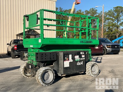 2015 GENIE GS-3369 RT Dual Fuel 4x4 Scissor Lift