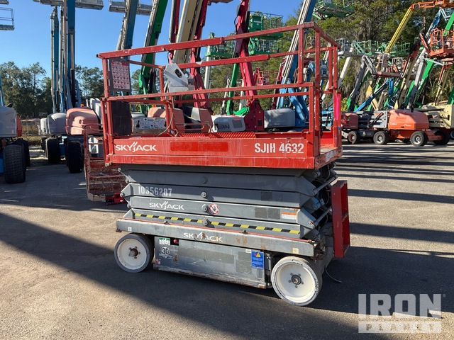 ELEVADOR TIJERA 2015 SKYJACK SJIII4632