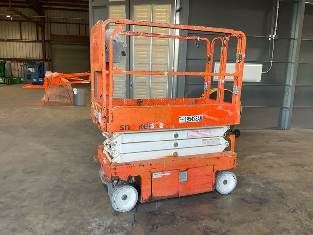 2017 Snorkel S3219E Electric Scissor Lift