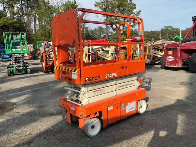 2017 Snorkel S3219E Electric Scissor Lift