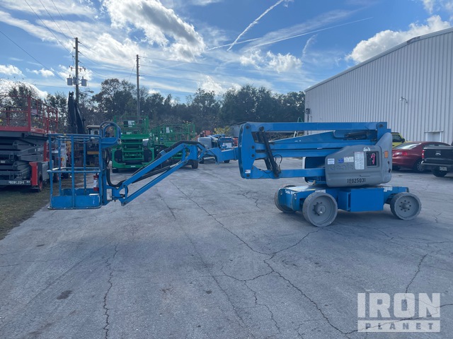 ELEVADOR ARTICULADO 2012 GENIE Z4023NRJ