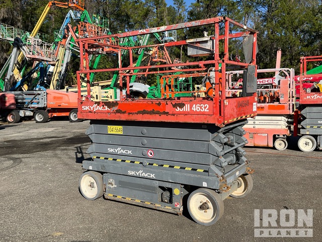 ELEVADOR TIJERA 2015 SKYJACK SJIII4632