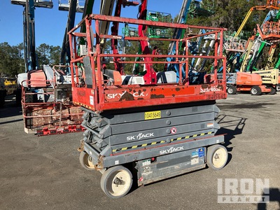 2015 SKYJACK SJIII 4632 Electric Scissor Lift