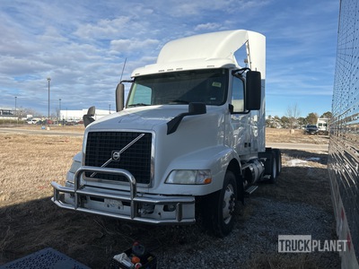 2016 Volvo VNR64T 6x4 T/A Sleeper Truck Tractor