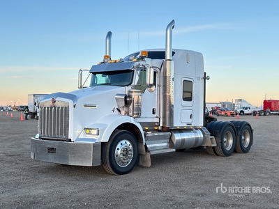 2009 Kenworth T800 6x4 Sleeper Truck Tractor