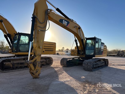 2018 Cat 330F L Pelle Hydraulique sur Chenilles