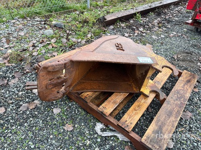 2020 EFI 12 in Cleanup Excavator Bucket - Fits Cat 305