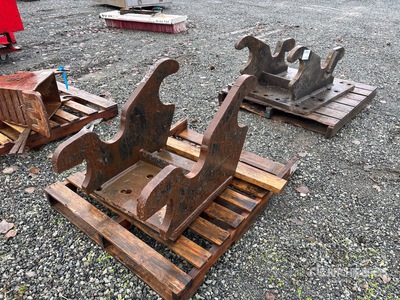 Quantity of (2) FAS Lugging Top Plates エクスカベーター用アタッチメント - その他