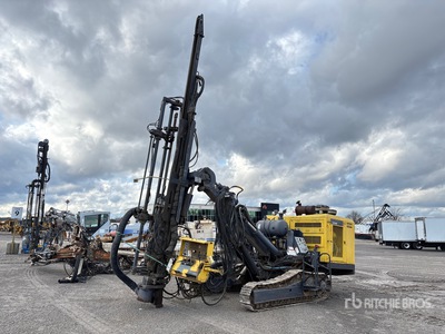 1999 Ingersoll Rand ECM590 を見 Foundation Auger- Large Track Mtd.