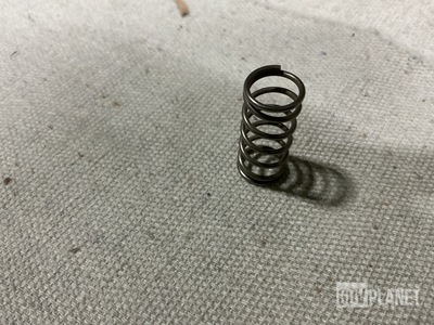 (143) Camnetics 43301 Compression Helical Springs