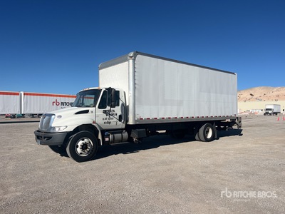 2016 International 4300 4x2 Van Truck