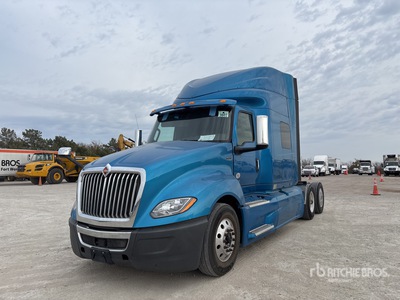 2020 International LT625 6x2 T/A Sleeper Truck Tractor