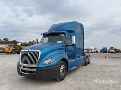 2020 International LT625 6x2 T/A Sleeper Truck Tractor